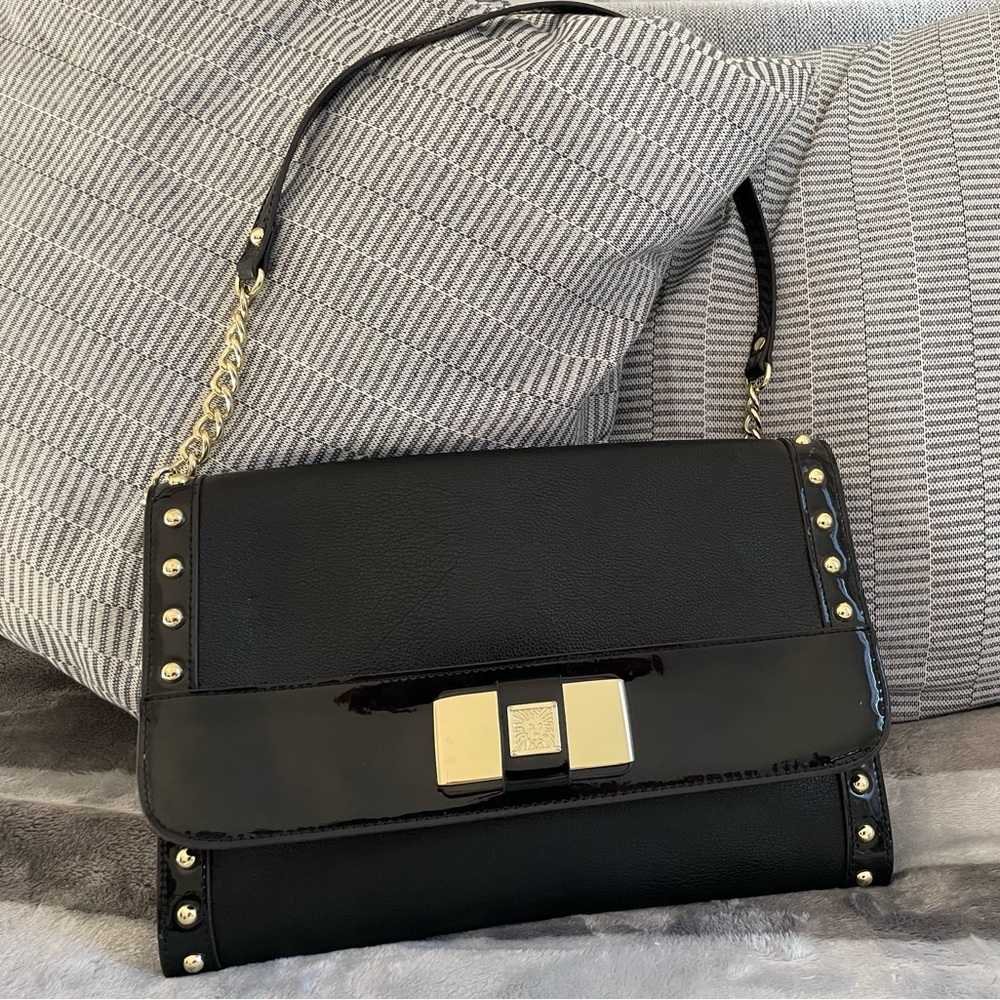Anne Klein purse.
